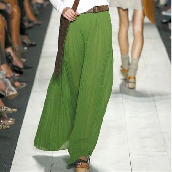 michael kors vest mens yellow